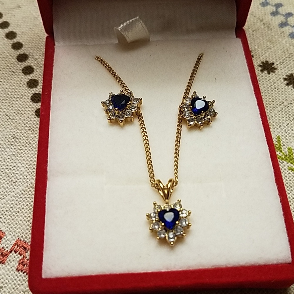 New beautiful jewelry set - Picture 1 of 4